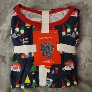 Women's Christmas Gnome Pajamas XL